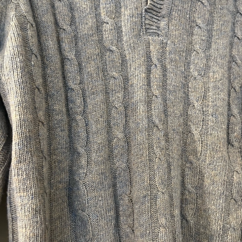 100% Australian Lambswool Gray Pullover Sweater Womens Medium / Mens Small - Picture 3 of 11